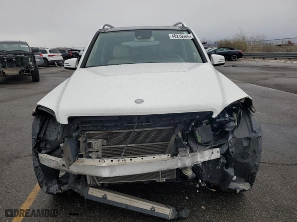 2014 Mercedes-Benz GLK-Class GLK 250 BlueTEC with VIN WDCGG0EB9EG217141, listed as a Copart auction lot 48240965 with 88,895 mi miles and Salvage Title. Bid and sale history available at carsss.com. Image 5.