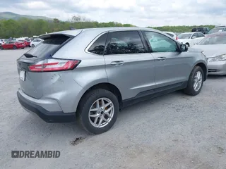 2024 Ford Edge SEL z VIN 2FMPK4J94RBA95926, wystawiony jako IAAI lot #42125104 z przebiegiem 36 543 mil mil oraz . Historia ofert i sprzedaży dostępna na DreamBid. Obrazek 4.