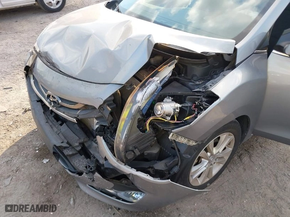 2015 Hyundai Elantra GT with VIN KMHD35LH2FU236394, listed as a IAAI auction lot 41524146 with 61,286 mi miles. Bid and sale history available at carsss.com. Image 6.