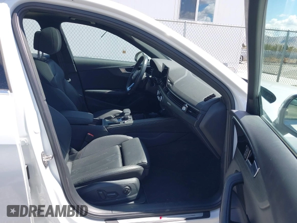 2021 Audi A4 S line Premium Plus with VIN WAUEAAF44MN005744, listed as a IAAI auction lot 41959164 with 29,127 mi miles and . Bid and sale history available at DreamBid. Image 5.