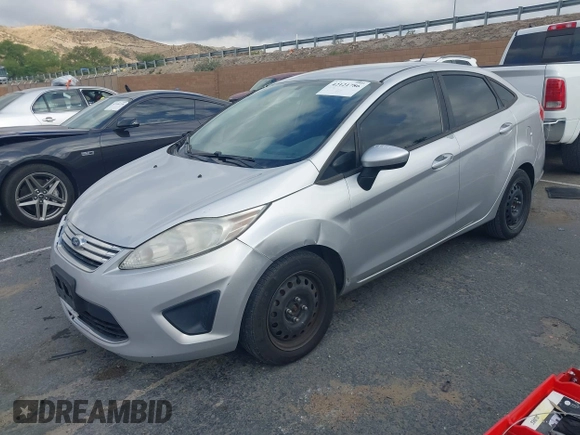 2012 Ford Fiesta SE with VIN 3FADP4BJ3CM106380, listed as a IAAI auction lot 42121786 with 81,613 mi miles. Bid and sale history available at carsss.com. Image 2.
