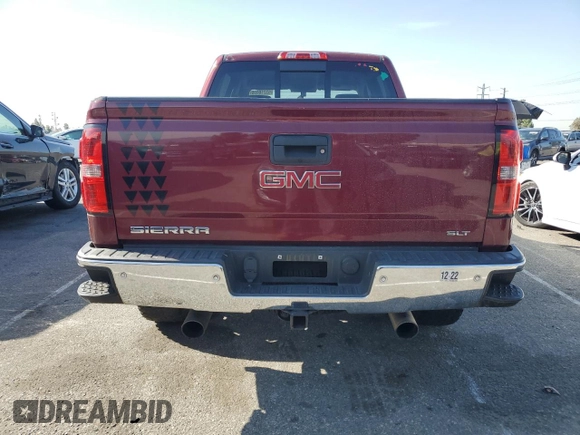 2014 GMC Sierra 1500 SLT z VIN 3GTU2VEC2EG114533, wystawiony jako Copart lot #52216695 z przebiegiem 126 737 mil mil oraz Szkoda całkowita • Salvage title. Historia ofert i sprzedaży dostępna na DreamBid. Obrazek 6.