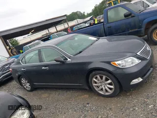 2007 Lexus LS 460 L z VIN JTHGL46F775001117, wystawiony jako IAAI lot #42479588 z przebiegiem 217 842 mil mil oraz . Historia ofert i sprzedaży dostępna na DreamBid. Obrazek 13.
