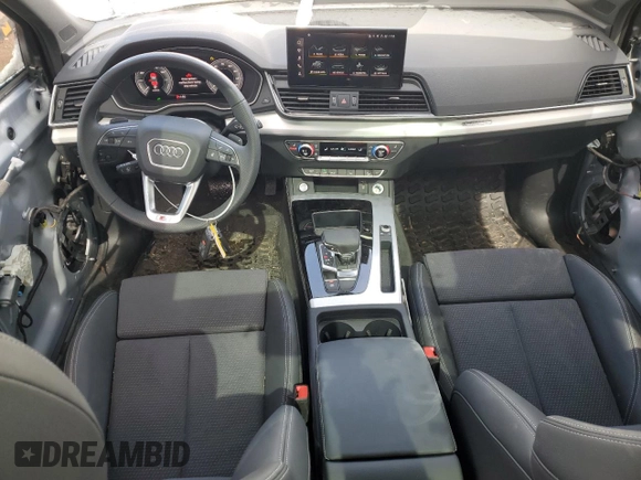 2024 Audi Q5 S line Premium Plus with VIN WA1E2AFY2R2130229, listed as a Copart auction lot 49924335 with 2,856 mi miles and Salvage title. Bid and sale history available at DreamBid. Image 8.