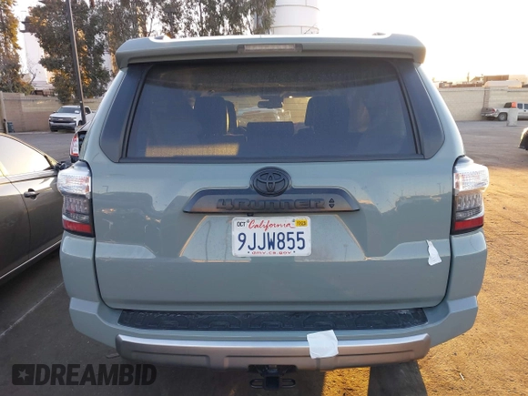 2023 Toyota 4Runner TRD Off Road Premium with VIN JTERU5JRXP6205852, listed as a IAAI auction lot 41631811 with 18,814 mi miles and . Bid and sale history available at DreamBid. Image 17.