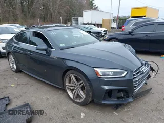 2018 Audi A5 Sportback Premium Plus z VIN WAUENCF58JA010067, wystawiony jako IAAI lot #42044818 z przebiegiem 113 014 mil mil oraz . Historia ofert i sprzedaży dostępna na DreamBid. Obrazek 1.