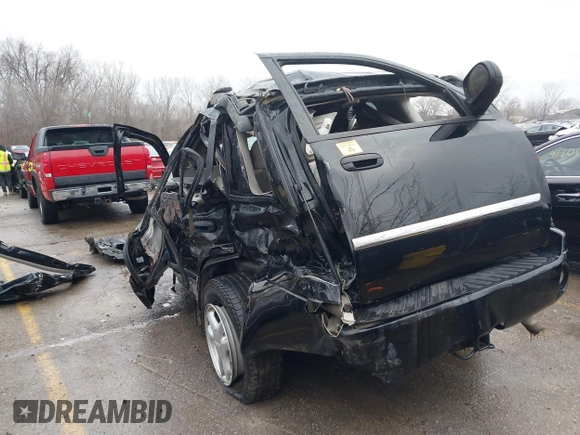 2007 GMC Envoy SLE with VIN 1GKDT13S572280867, listed as a IAAI auction lot 41217972 with 1 mi miles. Bid and sale history available at carsss.com. Image 3.