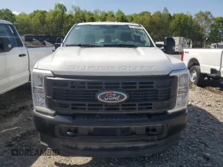 2024 Ford F-250 XL z VIN 1FTBF2BA3RED41577, wystawiony jako Copart lot #52189095 z przebiegiem Nie podano mil oraz Szkody całkowita. Historia ofert i sprzedaży dostępna na DreamBid. Obrazek 5.