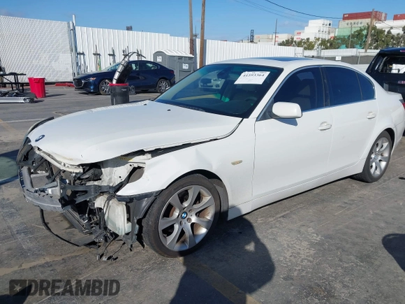 2006 BMW 5 Series 525i with VIN WBANE53516CK84092, listed as a IAAI auction lot 41593364 with 177,580 mi miles. Bid and sale history available at carsss.com. Image 17.