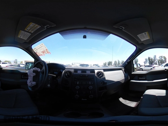 2014 Ford F-150 XL с VIN 1FTMF1CM8EKD06735, выставлен на аукционе IAAI как лот 42321905 с пробегом 135 379 миль миль и . История ставок и продаж доступна на DreamBid. Изображение 20.