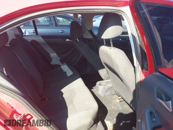 2012 Volkswagen Jetta S with VIN 3VW2K7AJ8CM347979, listed as a IAAI auction lot 40246719 with 207,593 mi miles and . Bid and sale history available at DreamBid. Image 8.