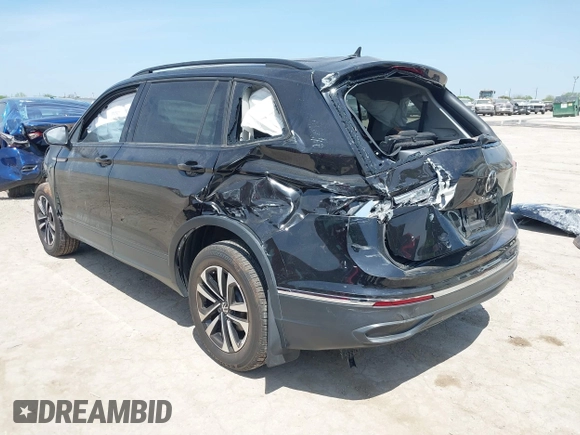 2022 Volkswagen Tiguan S with VIN 3VV1B7AX5NM030779, listed as a IAAI auction lot 41877605 with 39,261 mi miles and . Bid and sale history available at DreamBid. Image 3.