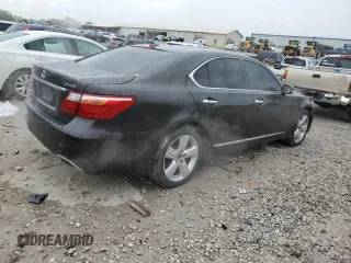 2010 Lexus LS 460 z VIN JTHBL5EFXA5096717, wystawiony jako Copart lot #52701975 z przebiegiem 166 392 mil mil oraz Szkoda całkowita • Salvage title. Historia ofert i sprzedaży dostępna na DreamBid. Obrazek 3.