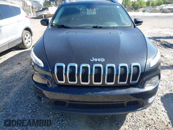 2016 Jeep Cherokee Latitude with VIN 1C4PJMCB2GW236835, listed as a IAAI auction lot 42698119 with 111,985 mi miles and . Bid and sale history available at DreamBid. Image 12.
