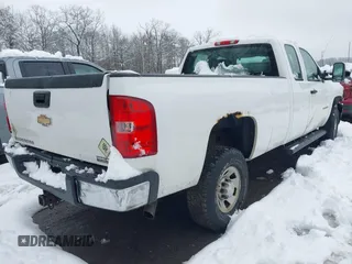 2009 Chevrolet Silverado 3500HD with VIN 1GCHC79K69E151898, listed as a IAAI auction lot 41489796 with 222,025 mi miles and . Bid and sale history available at DreamBid. Image 4.