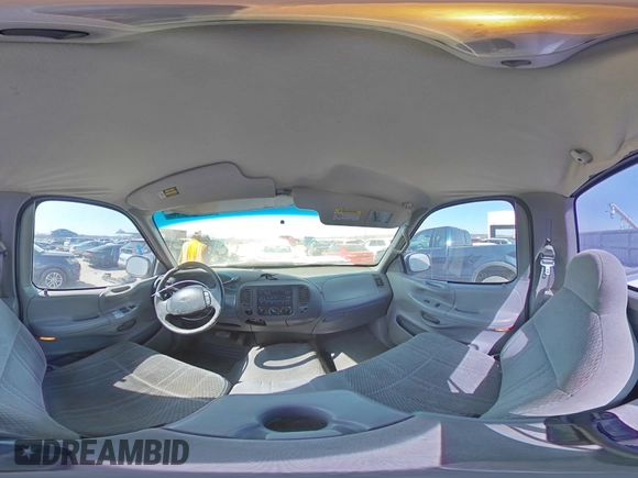 1997 Ford F-150 с VIN 1FTDF18W8VKC62309, выставлен на аукционе Copart как лот 48137745 с пробегом 156 917 миль миль и Списание • Salvage title. История ставок и продаж доступна на DreamBid. Изображение 13.