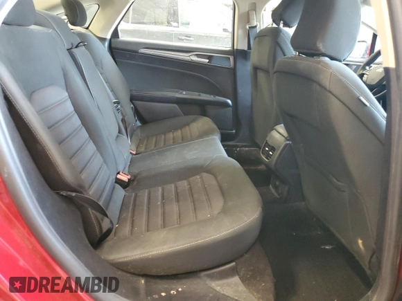 2020 Ford Fusion SE z VIN 3FA6P0LU3LR144513, wystawiony jako Copart lot #62904305 z przebiegiem 160 372 mil mil oraz Szkoda całkowita • Salvage title. Historia ofert i sprzedaży dostępna na DreamBid. Obrazek 10.