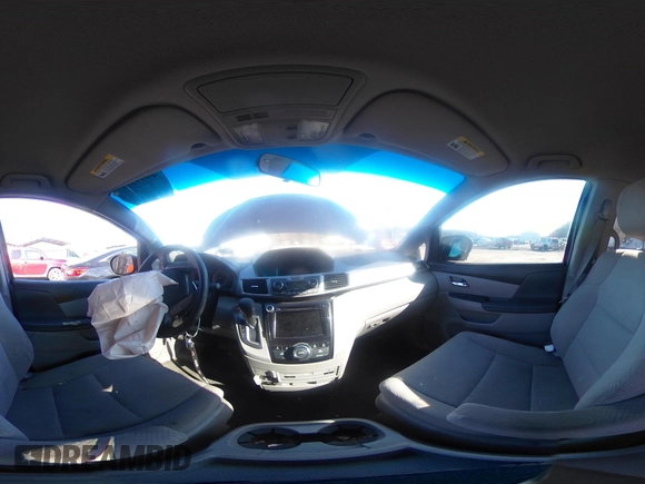2017 Honda Odyssey SE with VIN 5FNRL5H31HB016523, listed as a IAAI auction lot 40998811 with 62,690 mi miles and . Bid and sale history available at carsss.com. Image 18.