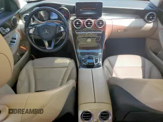 2016 Mercedes-Benz C 300 с VIN 55SWF4JB7GU170995, выставлен на аукционе Copart как лот 60697515 с пробегом 112 895 миль миль и Списание • Salvage title. История ставок и продаж доступна на DreamBid. Изображение 8.