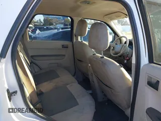 2008 Ford Escape Hybrid with VIN 1FMCU49H78KA37964, listed as a IAAI auction lot 41590572 with 139,830 mi miles and . Bid and sale history available at DreamBid. Image 8.