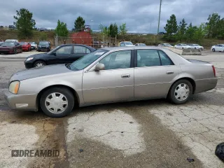 2004 Cadillac DeVille z VIN 1G6KD54Y64U134605, wystawiony jako Copart lot #56258215 z przebiegiem 256 662 mil mil oraz Szkody całkowita. Historia ofert i sprzedaży dostępna na DreamBid. Obrazek 1.
