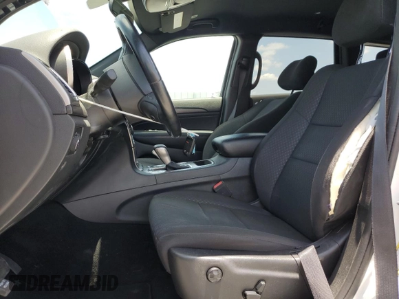 2020 Jeep Grand Cherokee Altitude with VIN 1C4RJEAG0LC182654, listed as a Copart auction lot 56711255 with 35,683 mi miles and Non repairable. Bid and sale history available at DreamBid. Image 7.