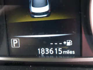 2017 Nissan Sentra SR с VIN 3N1AB7AP1HL646989, выставлен на аукционе IAAI как лот 42458735 с пробегом 183 615 миль миль и . История ставок и продаж доступна на DreamBid. Изображение 15.