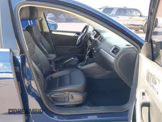 2013 Volkswagen Jetta SE with VIN 3VWDP7AJ5DM293584, listed as a IAAI auction lot 42112747 with 139,251 mi miles and . Bid and sale history available at DreamBid. Image 5.