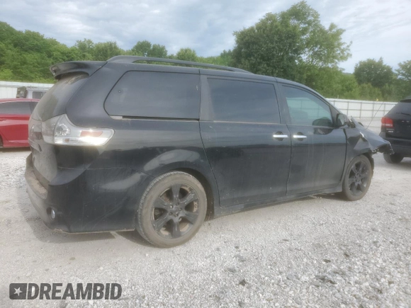 2013 Toyota Sienna SE с VIN 5TDXK3DC2DS367001, выставлен на аукционе Copart как лот 55975875 с пробегом 151 865 миль миль и Списание • Salvage title. История ставок и продаж доступна на DreamBid. Изображение 3.