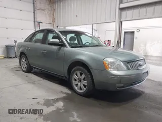 2007 Ford Five Hundred SEL z VIN 1FAHP27107G157883, wystawiony jako IAAI lot #42170499 z przebiegiem Nie podano mil oraz . Historia ofert i sprzedaży dostępna na DreamBid. Obrazek 1.