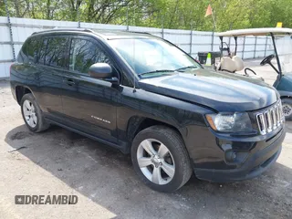2016 Jeep Compass Sport with VIN 1C4NJCBA2GD641289, listed as a IAAI auction lot 42212542 with 121,447 mi miles and . Bid and sale history available at DreamBid. Image 1.