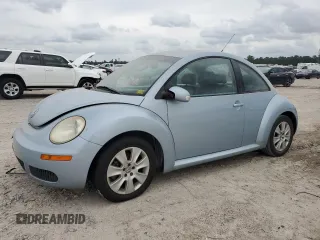 2009 Volkswagen Beetle S with VIN 3VWPW31C49M502931, listed as a Copart auction lot 55230655 with 124,870 mi miles and Clean Title. Bid and sale history available at DreamBid. Image 1.