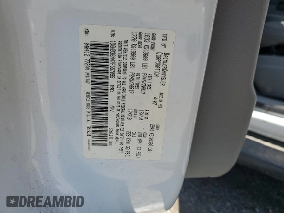 2007 Dodge Durango with VIN 1D8HB38N47F557095, listed as a Copart auction lot 61358085 with 200,832 mi miles and Salvage title. Bid and sale history available at DreamBid. Image 13.