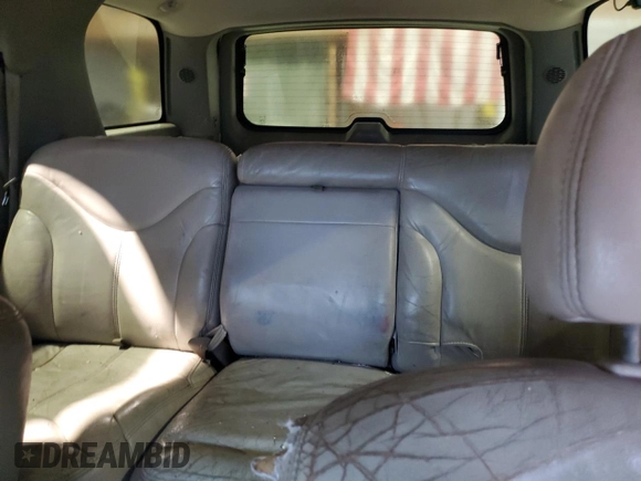 2000 GMC Yukon SLT with VIN 1GKEC13T9YJ159294, listed as a Copart auction lot 82626544 with 0 mi miles and Salvage Title. Bid and sale history available at carsss.com. Image 10.