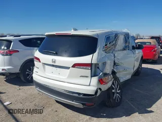 2019 Honda Pilot EX-L with VIN 5FNYF6H56KB038745, listed as a IAAI auction lot 41655643 with 29,712 mi miles. Bid and sale history available at carsss.com. Image 4.