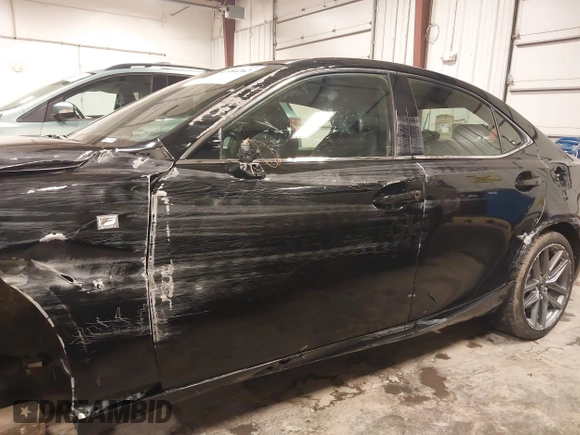 2014 Lexus IS 250 with VIN JTHCF1D23E5002623, listed as a IAAI auction lot 41984262 with 108,924 mi miles and . Bid and sale history available at DreamBid. Image 15.