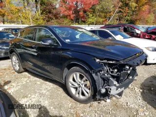 2018 Infiniti QX30 ESSENTIAL with VIN SJKCH5CP9JA057995, listed as a Copart auction lot 71195723 with 32,373 mi miles. Bid and sale history available at carsss.com. Image 4.