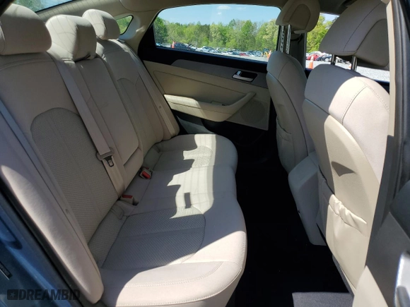 2015 Hyundai Sonata 2.4L SE with VIN 5NPE24AF6FH256522, listed as a Copart auction lot 53646515 with 109,761 mi miles and Clean Title. Bid and sale history available at carsss.com. Image 10.