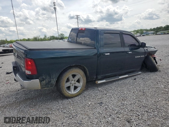 2011 Ram 1500 Big Horn z VIN 1D7RV1CT7BS672283, wystawiony jako Copart lot #55233455 z przebiegiem 158 827 mil mil oraz Szkoda całkowita • Salvage title. Historia ofert i sprzedaży dostępna na DreamBid. Obrazek 3.