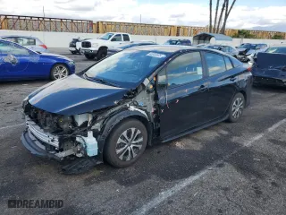 2021 Toyota Prius Prime LE with VIN JTDKAMFP1M3181731, listed as a Copart auction lot 45333535 with NaN miles and Salvage Title. Bid and sale history available at carsss.com. Image 1.