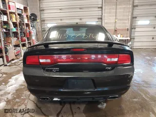 2011 Dodge Charger RT Max with VIN 2B3CM5CT1BH548996, listed as a IAAI auction lot 41577876 with 191,585 mi miles. Bid and sale history available at carsss.com. Image 16.