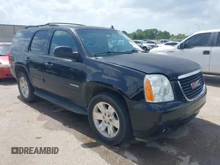 2014 GMC Yukon SLE z VIN 1GKS1AE05ER160273, wystawiony jako IAAI lot #42490116 z przebiegiem 171 183 mil mil oraz . Historia ofert i sprzedaży dostępna na DreamBid. Obrazek 1.