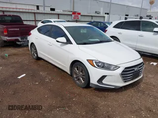 2018 Hyundai Elantra SEL z VIN 5NPD84LF5JH303006, wystawiony jako IAAI lot #42110731 z przebiegiem 76 979 mil mil oraz . Historia ofert i sprzedaży dostępna na DreamBid. Obrazek 1.