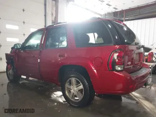 2006 Chevrolet TrailBlazer LS with VIN 1GNDT13S562295855, listed as a IAAI auction lot 41157184 with 242,421 mi miles. Bid and sale history available at carsss.com. Image 15.