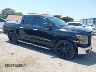 2018 Nissan Titan SV z VIN 1N6AA1E66JN513131, wystawiony jako IAAI lot #42187915 z przebiegiem 229 421 mil mil oraz . Historia ofert i sprzedaży dostępna na DreamBid. Obrazek 1.