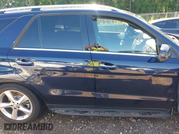 2016 Mercedes-Benz GLE 350 with VIN 4JGDA5HB4GA797564, listed as a IAAI auction lot 42551179 with 94,413 mi miles and . Bid and sale history available at DreamBid. Image 14.