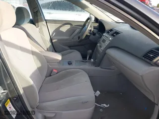 2011 Toyota Camry Hybrid with VIN 4T1BB3EK0BU138997, listed as a IAAI auction lot 41744648 with 173,675 mi miles. Bid and sale history available at carsss.com. Image 5.