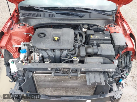 2021 Kia Forte GT-Line z VIN 3KPF34AD0ME298301, wystawiony jako IAAI lot #42452730 z przebiegiem 60 182 mil mil oraz . Historia ofert i sprzedaży dostępna na DreamBid. Obrazek 10.