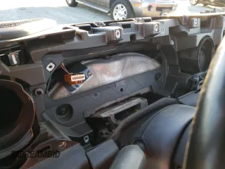 2021 Jeep Gladiator Rubicon z VIN 1C6JJTBMXML503128, wystawiony jako Copart lot #42813725 z przebiegiem Nie podano mil oraz Szkoda całkowita • Salvage title. Historia ofert i sprzedaży dostępna na DreamBid. Obrazek 9.