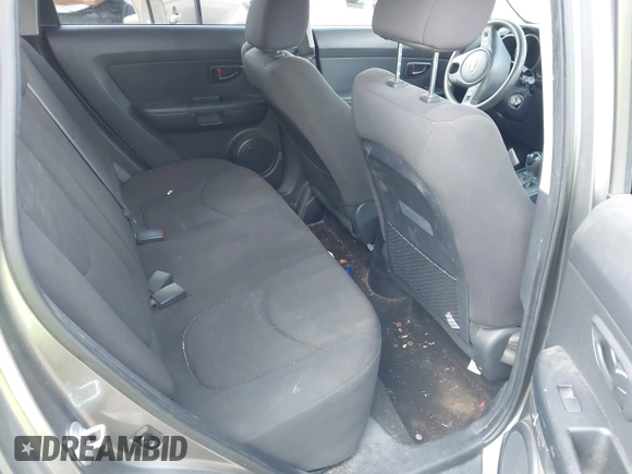 2013 Kia Soul with VIN KNDJT2A54D7584952, listed as a IAAI auction lot 41788096 with 166,771 mi miles. Bid and sale history available at carsss.com. Image 8.